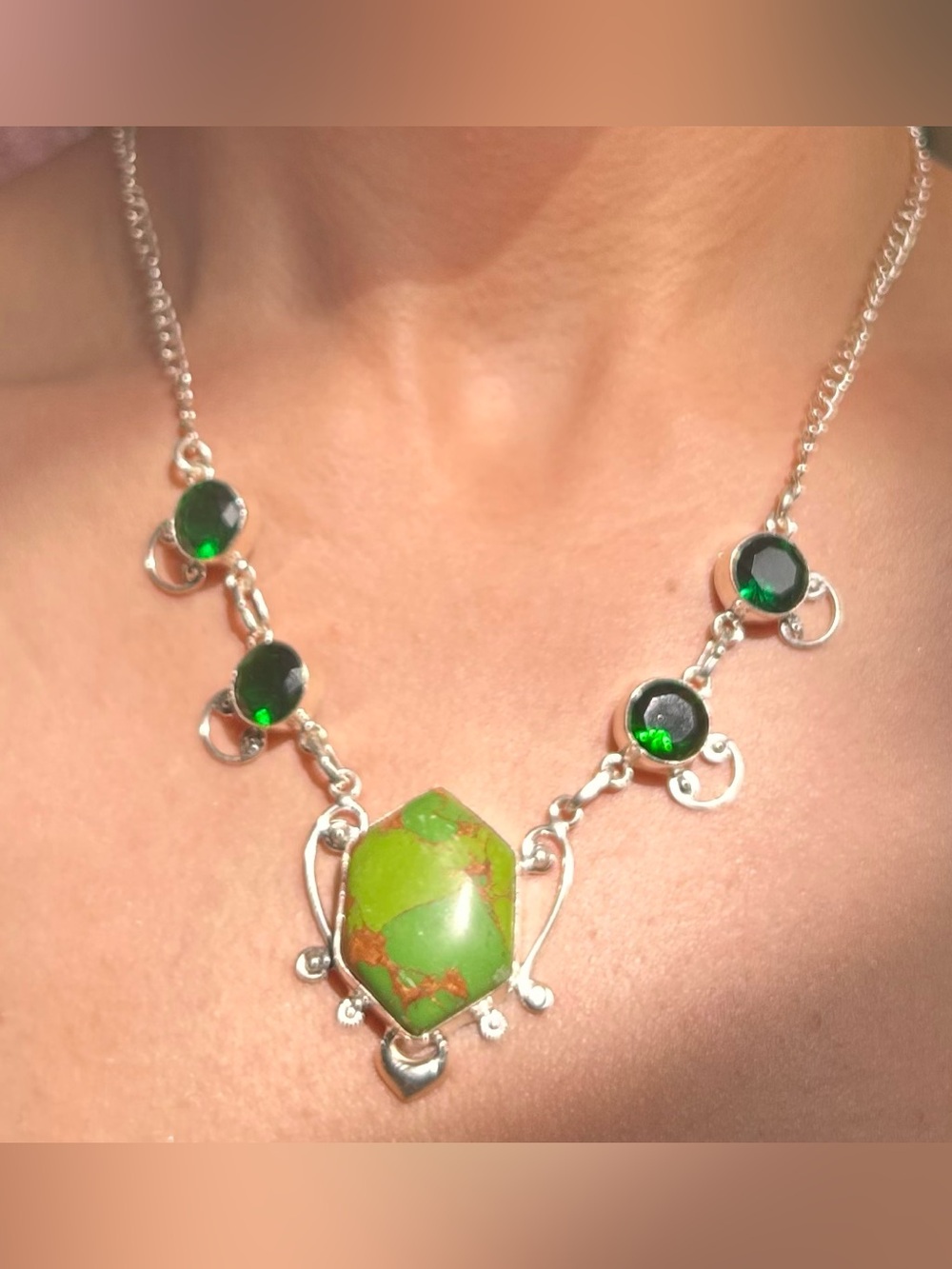 Vintage Green Stone Pendant Necklace Sterling Silver 925 Boho Artisan